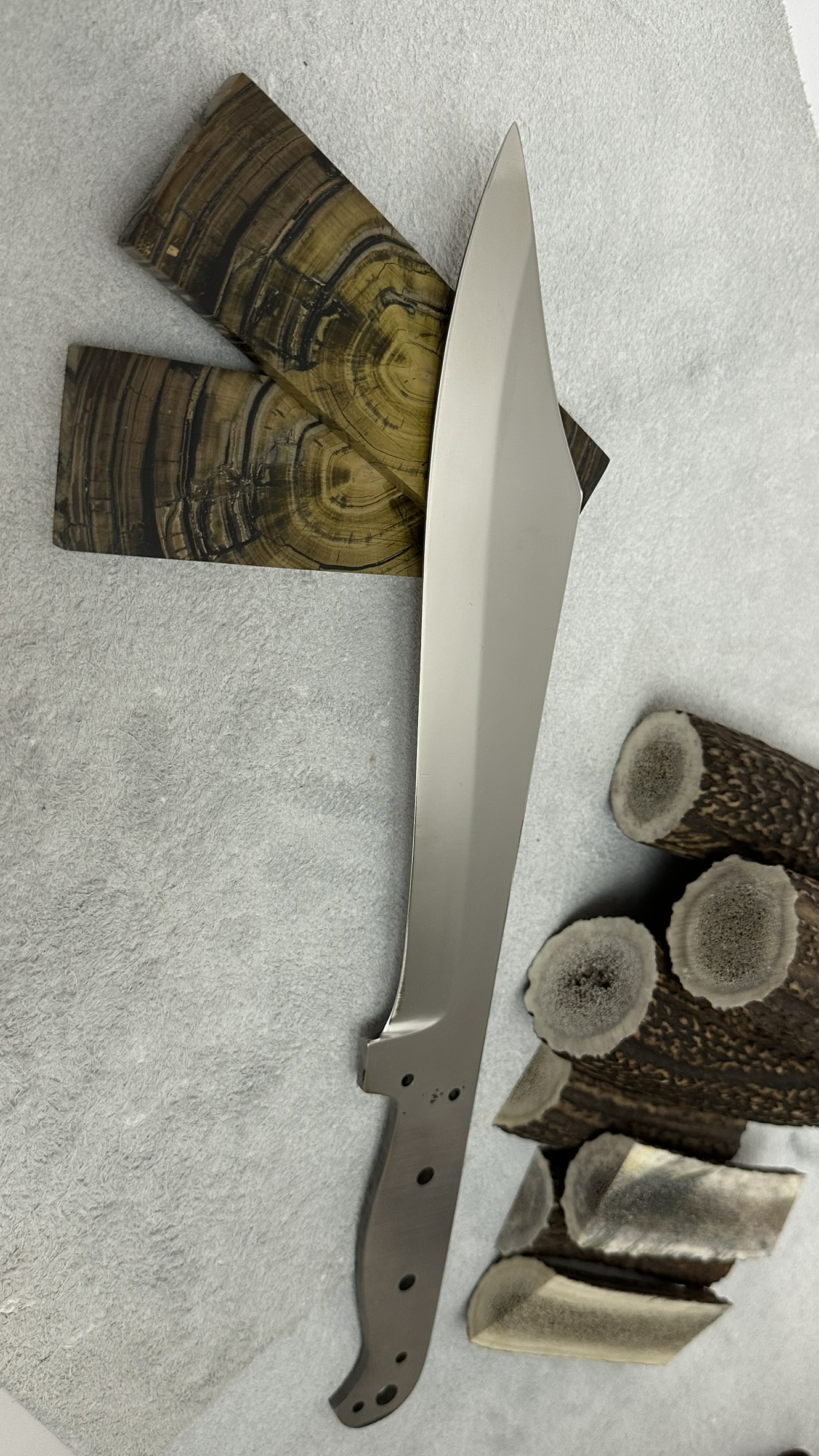 Machete 10" Full Tang - D2 Čepel